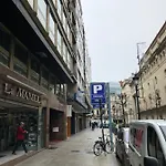 Contemporaneo Y Centrico Vigo
