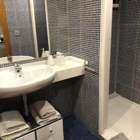 Contemporaneo Y Centrico Διαμέρισμα