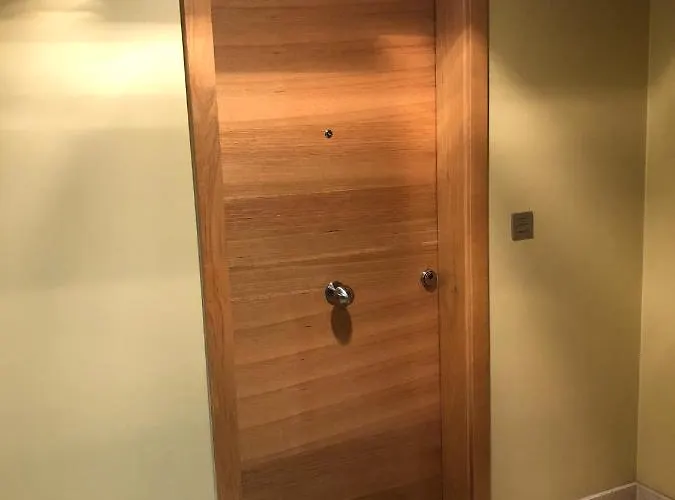 Contemporaneo Y Centrico *